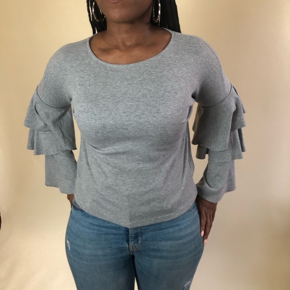 Tiered Sleeve Ribbed Long SleeveTop - Picture 4 of 15